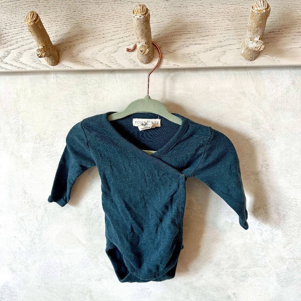 Serendipity baby long sleeved onesie - 100% organic cotton size: 50 (newborn)
